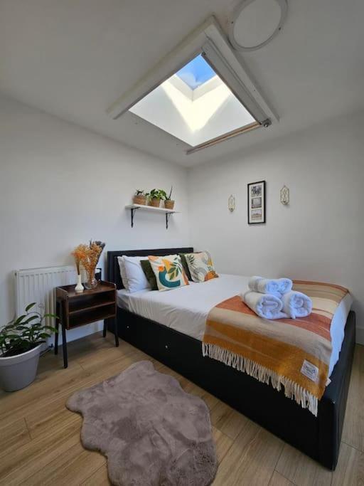 West Kensington Bright Flat Διαμέρισμα Λονδίνο Εξωτερικό φωτογραφία
