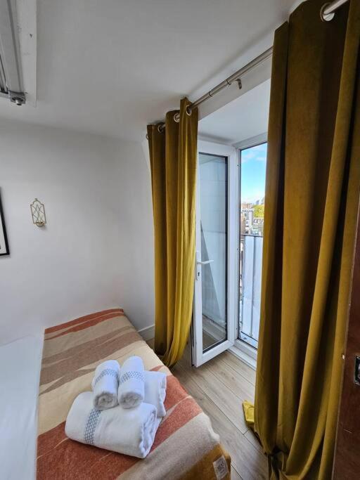 West Kensington Bright Flat Διαμέρισμα Λονδίνο Εξωτερικό φωτογραφία