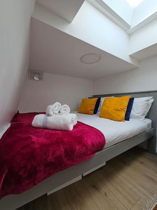 West Kensington Bright Flat Διαμέρισμα Λονδίνο Εξωτερικό φωτογραφία